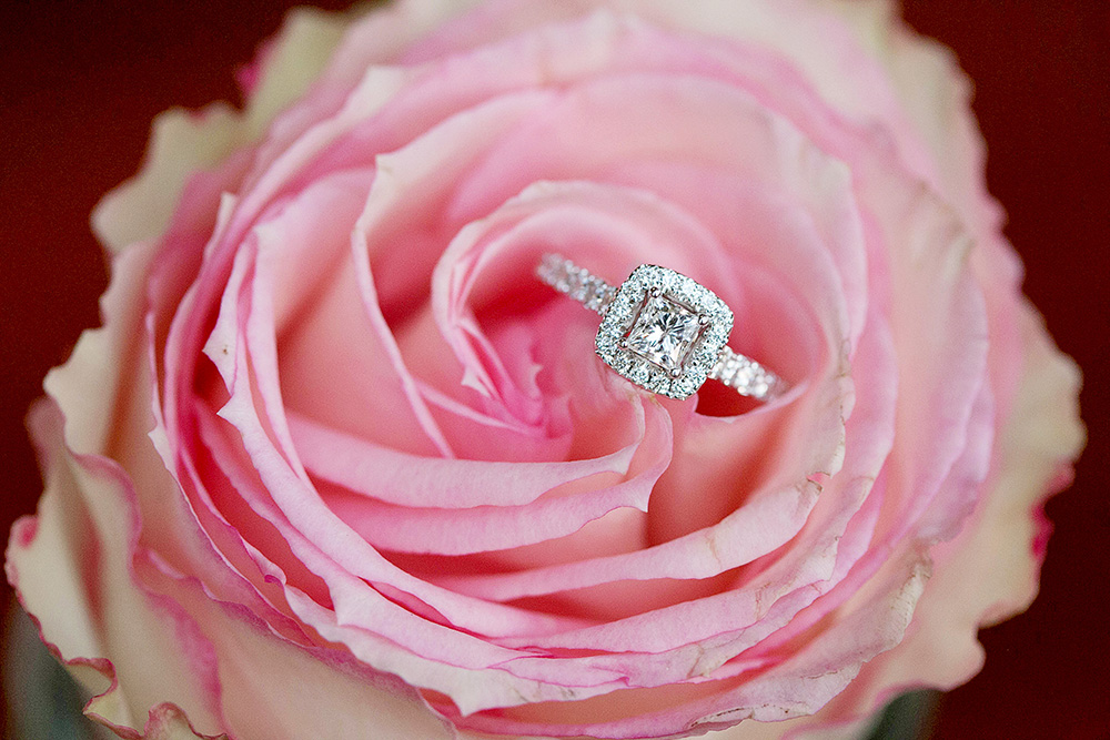 Engagement ring in pink rose