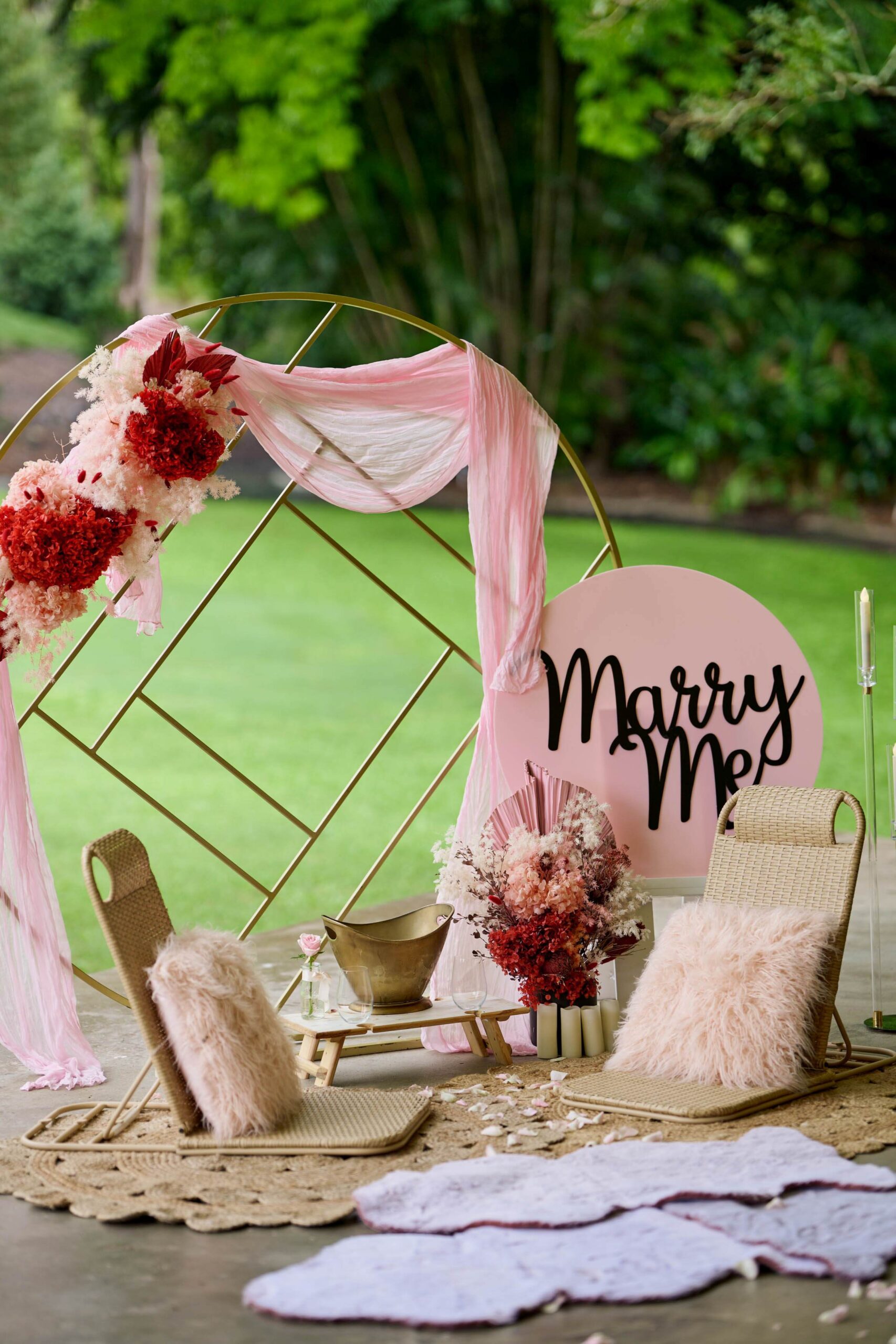 luxury proposal picnic setup
