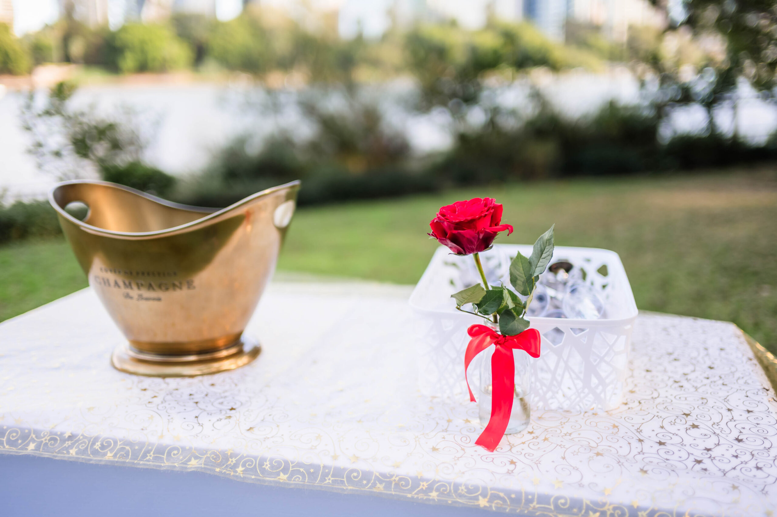 Proposal champagne cooler