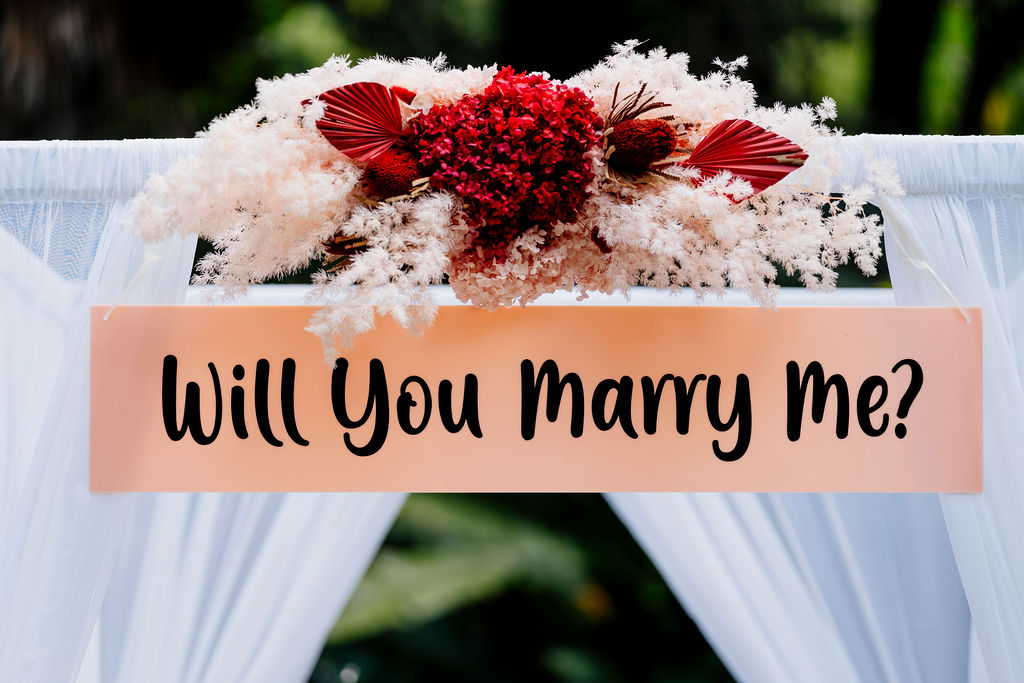 will you marry me proposal decor Palm Cove